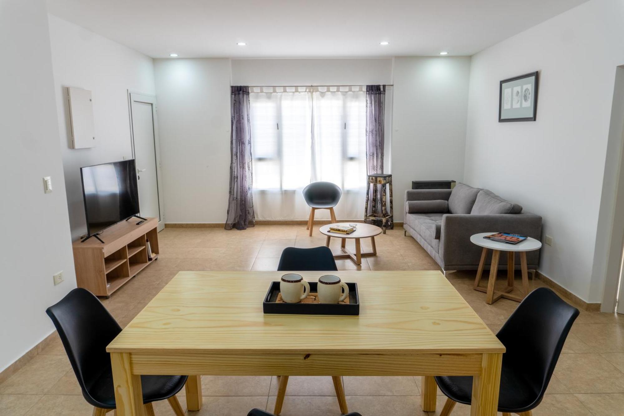 Maca Tobiano, Amplio, Calido, A Pasos Del Mar Apartment Puerto Madryn Exterior foto